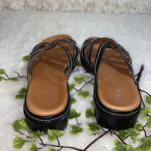 Women’s Clark’s Strappy Black Sandals - Picture 3 of 6